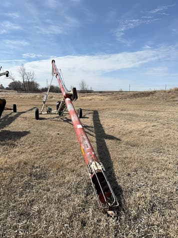 Main image Farm King 851